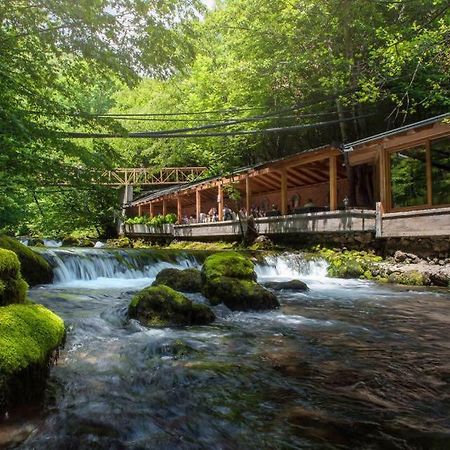 Resort Ujevara E Drinit Peje Dış mekan fotoğraf