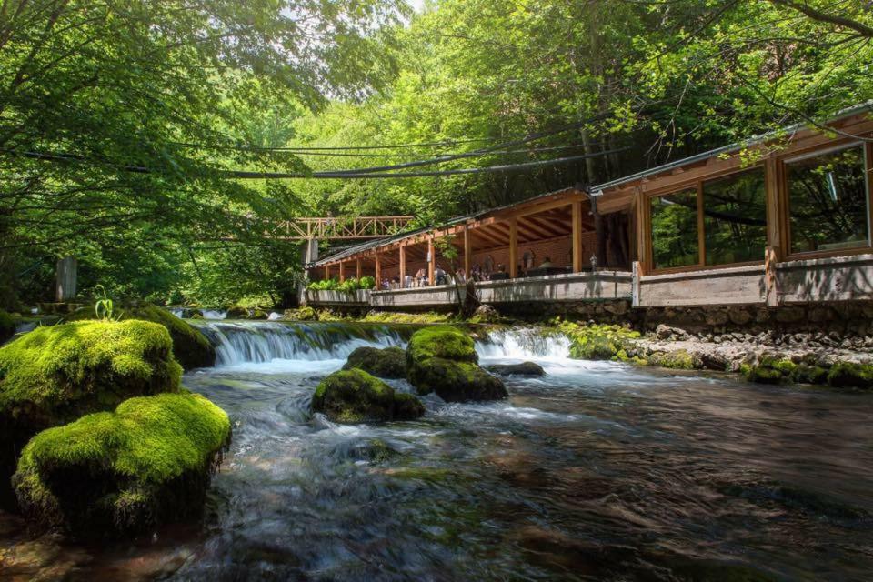 Resort Ujevara E Drinit Peje Dış mekan fotoğraf