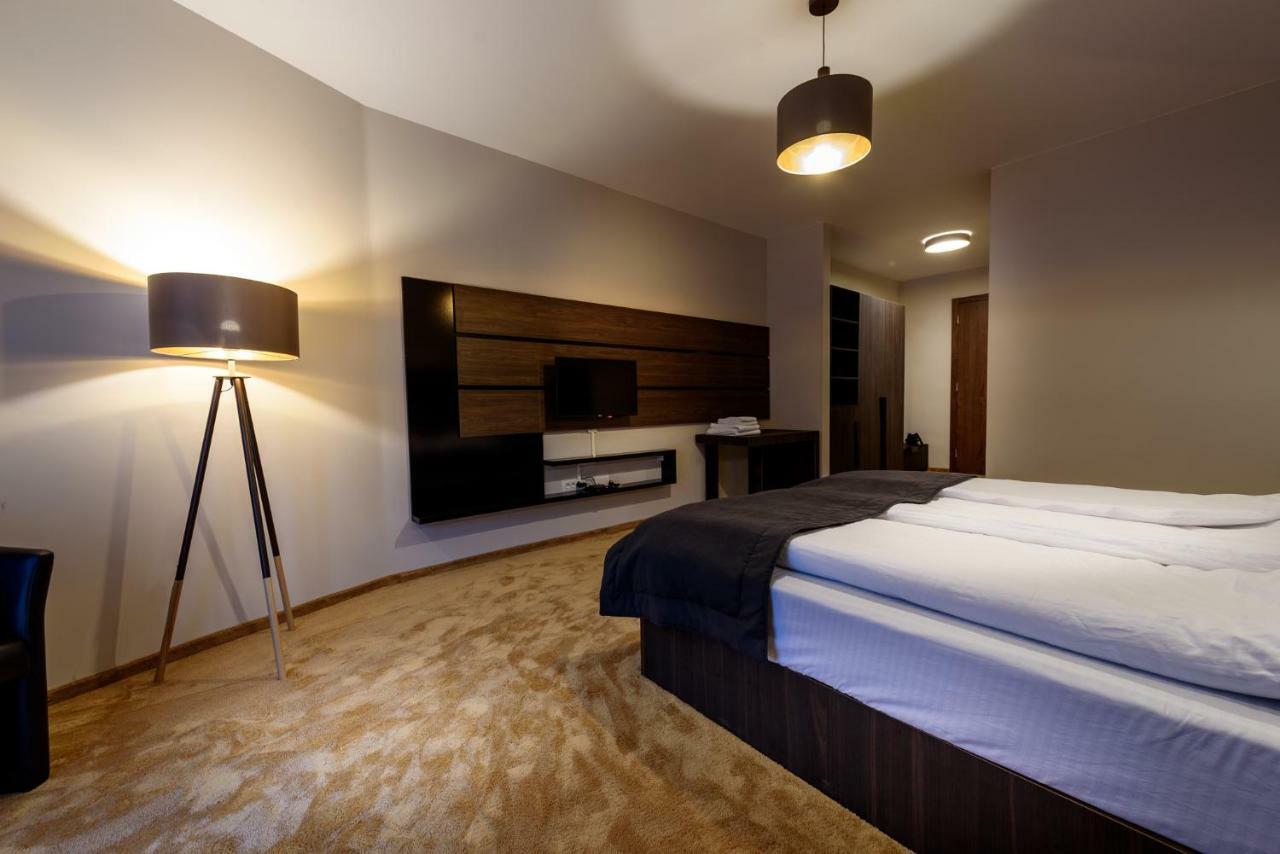 Resort Ujevara E Drinit Peje Dış mekan fotoğraf