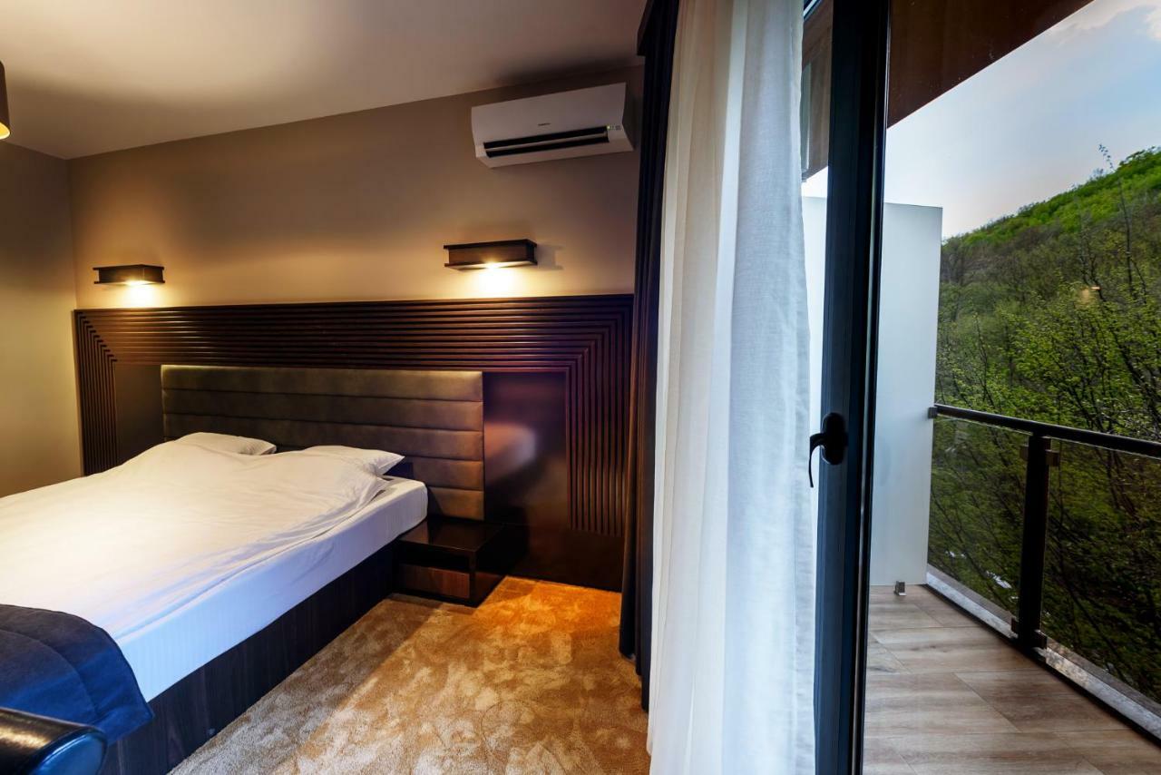 Resort Ujevara E Drinit Peje Dış mekan fotoğraf